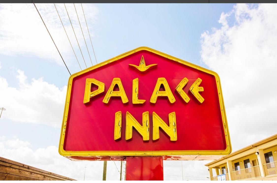 Palace Inn コンロー エクステリア 写真